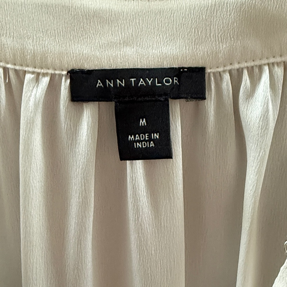 Ann Taylor Ivory Long Sleeve Peasant Top Medium - Picture 6 of 10